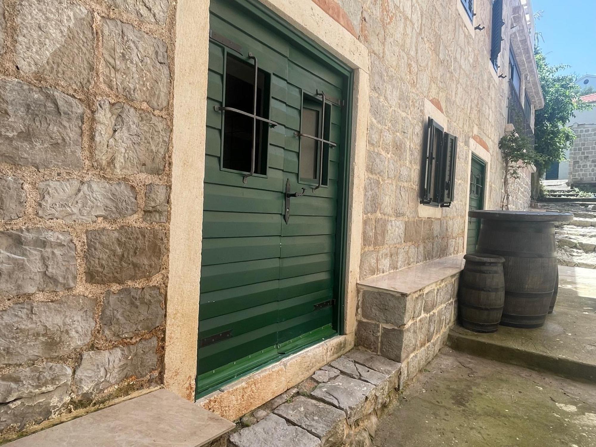 Hearth Of Rose Apartment Herceg Novi Exterior photo
